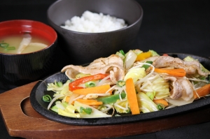 豚肉の野菜炒め定食